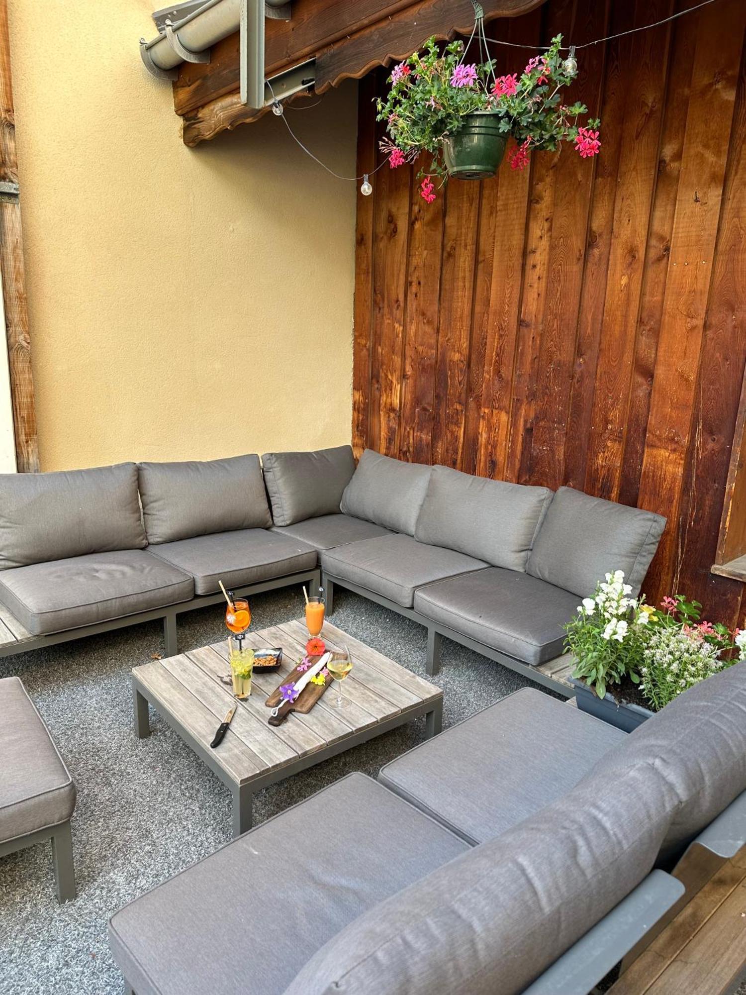 Hotel-Chalet Les Melezes Валоар Екстериор снимка