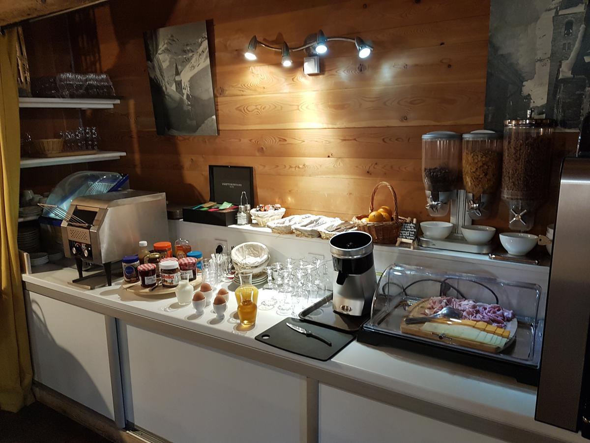 Hotel-Chalet Les Melezes Валоар Екстериор снимка
